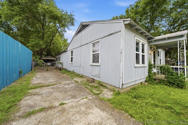 1431 St Louis Avenue, Tulsa, OK 74106