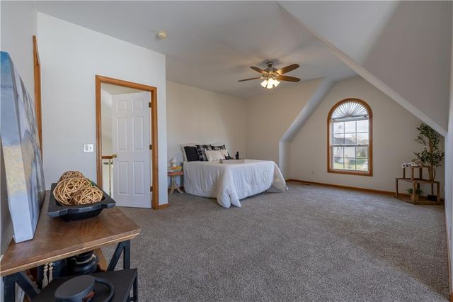 4608 Heatherwood Court, St Joseph, MO 64506