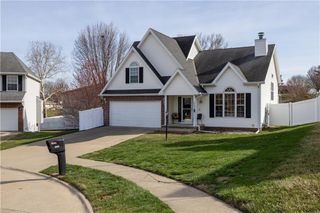 4608 Heatherwood Court, St Joseph, MO 64506