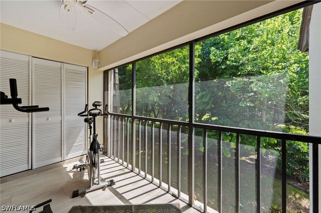 1656 Spoonbill LN B, Naples, FL 34105