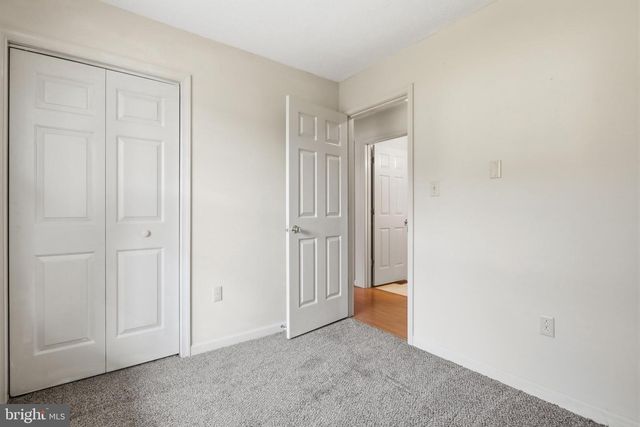 133 WILDFLOWER CREEK DR, Martinsburg, WV 25404