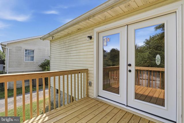 133 WILDFLOWER CREEK DR, Martinsburg, WV 25404