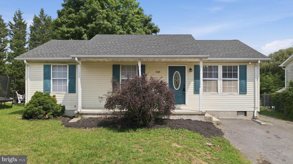 133 WILDFLOWER CREEK DR, Martinsburg, WV 25404