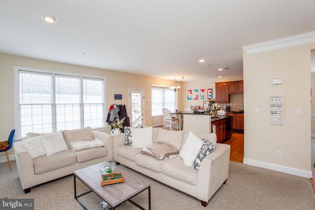 214 CAMBRIDGE PL, Chalfont, PA 18914