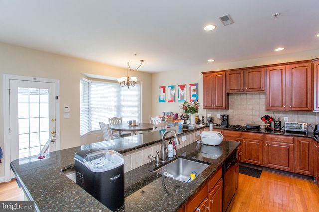 214 CAMBRIDGE PL, Chalfont, PA 18914