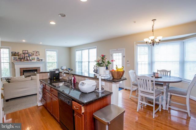 214 CAMBRIDGE PL, Chalfont, PA 18914