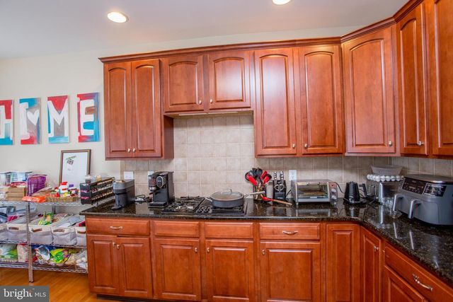 214 CAMBRIDGE PL, Chalfont, PA 18914