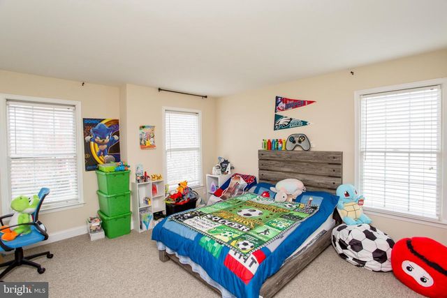 214 CAMBRIDGE PL, Chalfont, PA 18914