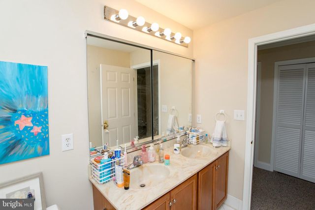 214 CAMBRIDGE PL, Chalfont, PA 18914