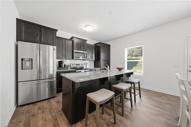 1447 Seawatch Drive, Winston-salem, NC 27127