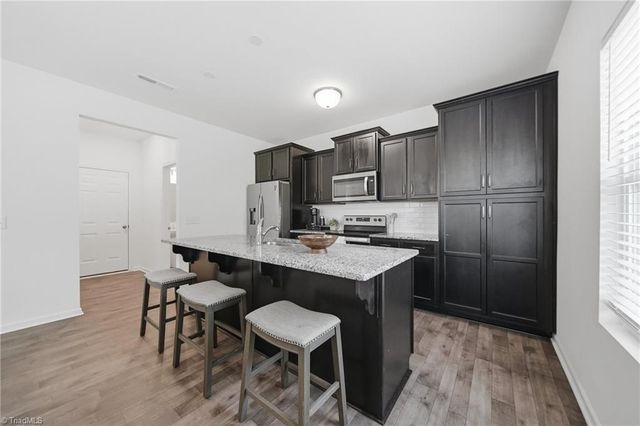 1447 Seawatch Drive, Winston-salem, NC 27127