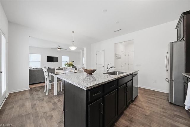 1447 Seawatch Drive, Winston-salem, NC 27127