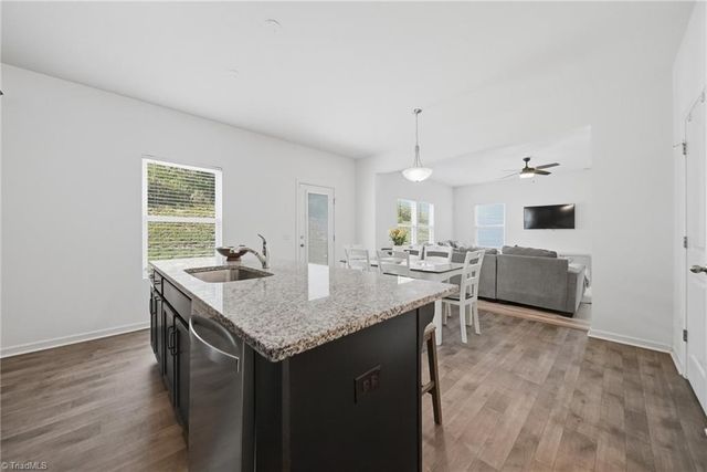 1447 Seawatch Drive, Winston-salem, NC 27127