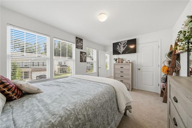 1447 Seawatch Drive, Winston-salem, NC 27127