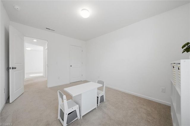 1447 Seawatch Drive, Winston-salem, NC 27127
