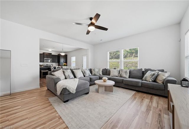1447 Seawatch Drive, Winston-salem, NC 27127
