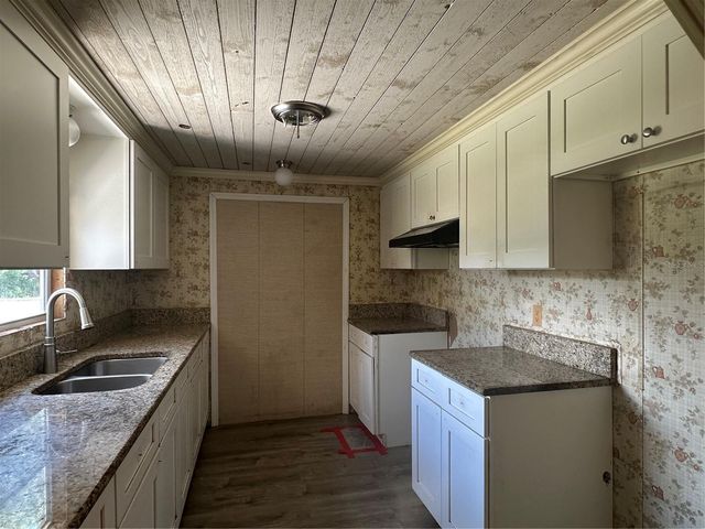 17031 BAY AVENUE, Montverde, FL 34756