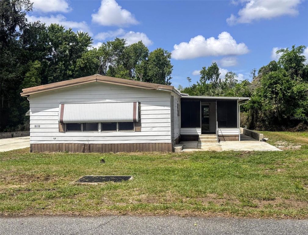 17031 BAY AVENUE, Montverde, FL 34756