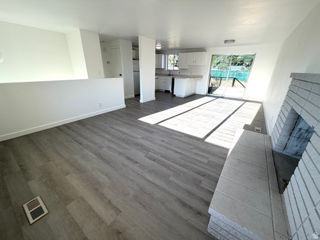 8629 S VAQUERO DR, Sandy, UT 84094 — photo 5