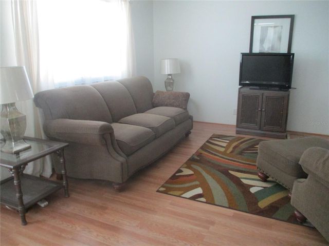101 CAMBRIDGE TRAIL 211, Sun City Center, FL 33573