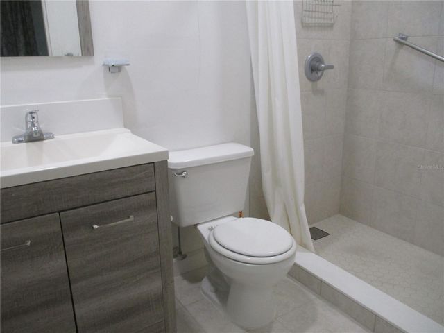 101 CAMBRIDGE TRAIL 211, Sun City Center, FL 33573