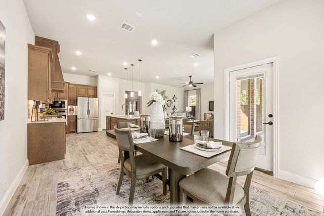 2112 Redding Drive, Mansfield, TX 76084