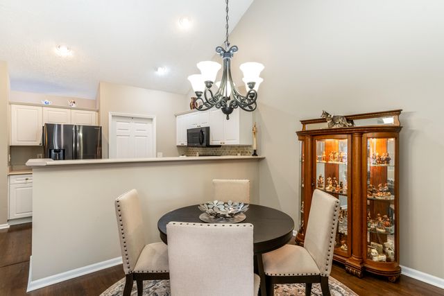 9104 Timberbrook Lane, D, Florence, KY 41042