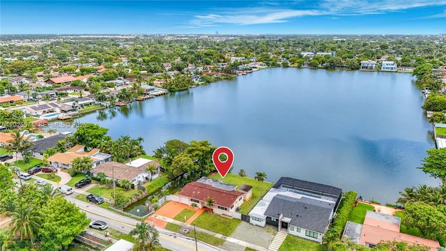 2501 NE 209th Ter, Miami, FL 33180
