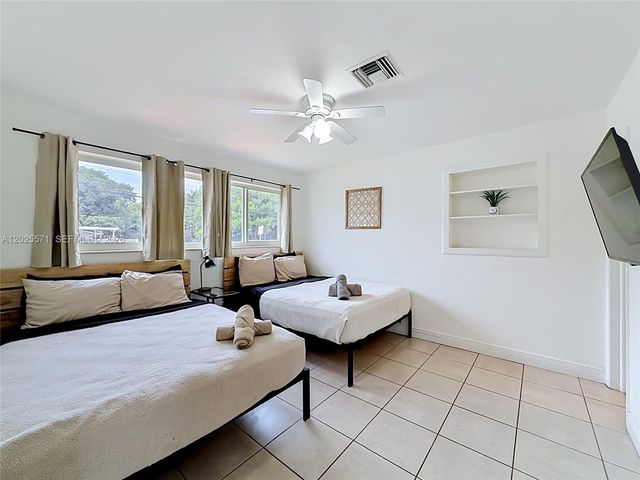 2501 NE 209th Ter, Miami, FL 33180
