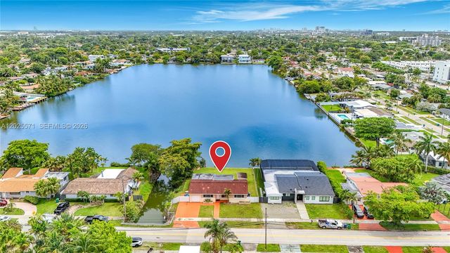 2501 NE 209th Ter, Miami, FL 33180