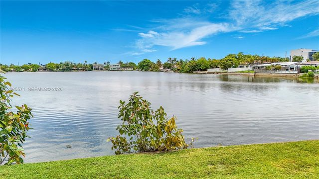 2501 NE 209th Ter, Miami, FL 33180