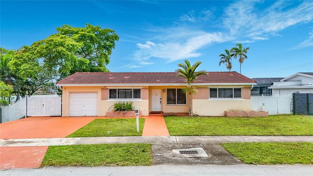 2501 NE 209th Ter, Miami, FL 33180