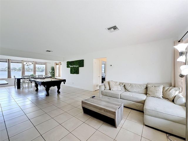 2501 NE 209th Ter, Miami, FL 33180