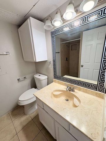 9821 Walnut Street 304, Dallas, TX 75243