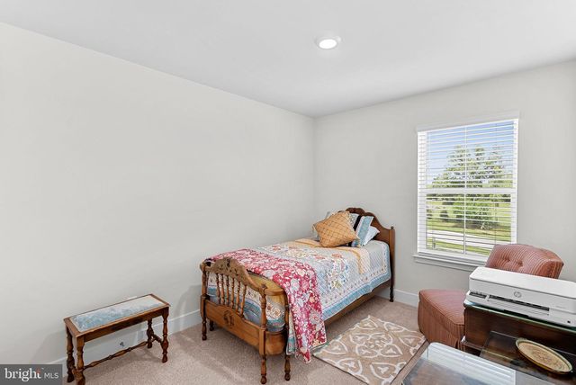 120 POMO LN, Winchester, VA 22602