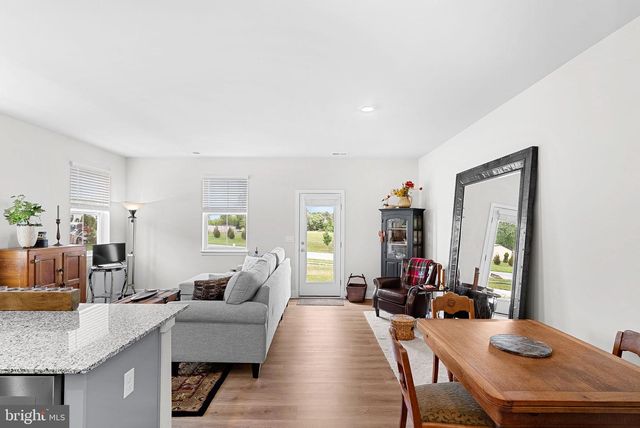 120 POMO LN, Winchester, VA 22602