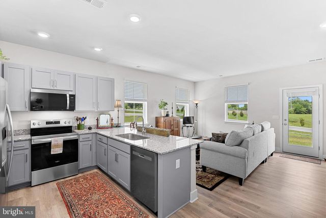 120 POMO LN, Winchester, VA 22602