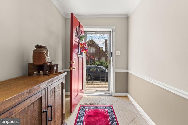 2302 SANFORD ST, Alexandria, VA 22301