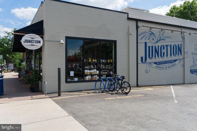 2302 SANFORD ST, Alexandria, VA 22301