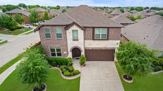801 Oriel Circle, Fort Worth, TX 76036