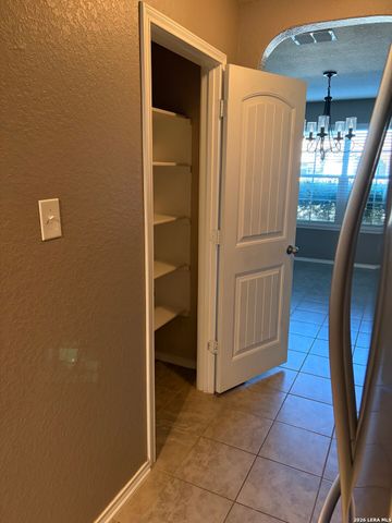 6446 Lake Superior, San Antonio, TX 78222