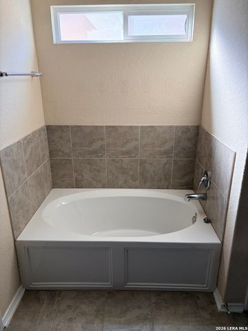 6446 Lake Superior, San Antonio, TX 78222