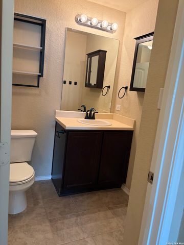 6446 Lake Superior, San Antonio, TX 78222