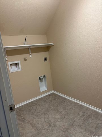 6446 Lake Superior, San Antonio, TX 78222