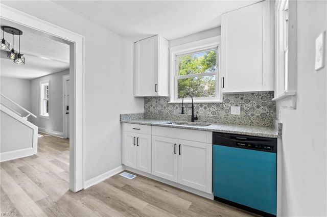 2726 Somme AVE, Norfolk, VA 23509