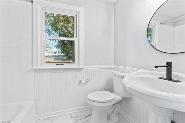 2726 Somme AVE, Norfolk, VA 23509