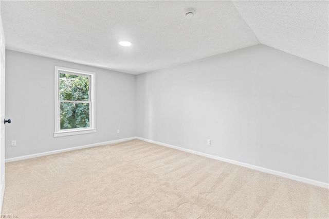 2726 Somme AVE, Norfolk, VA 23509