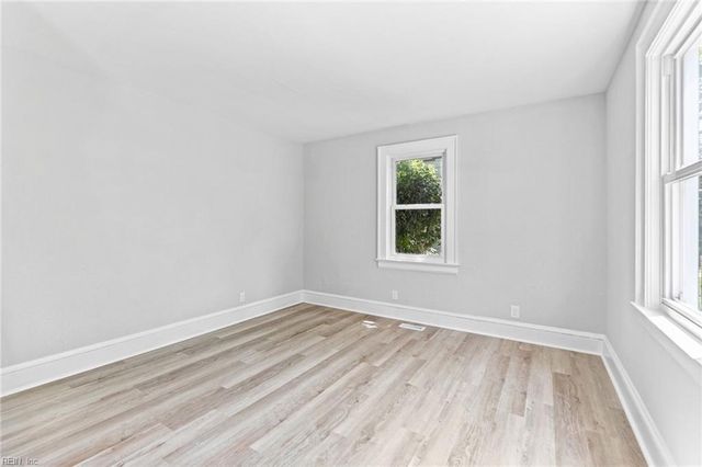 2726 Somme AVE, Norfolk, VA 23509