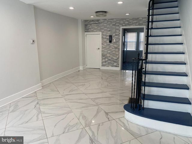 355 TREE ST, Philadelphia, PA 19148