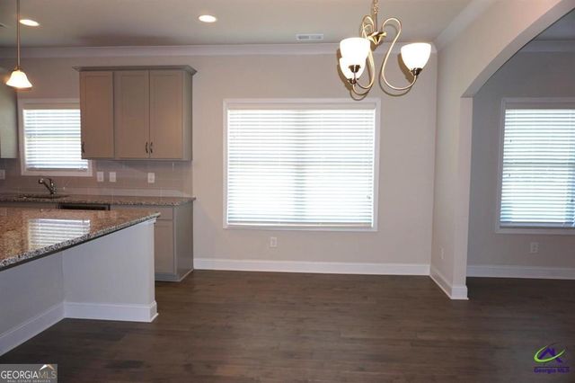 124 Bluecoat Trail, Byron, GA 31008